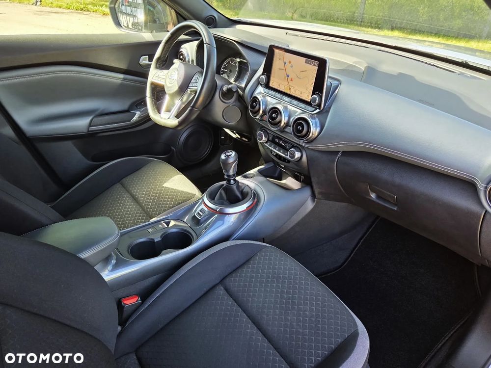 Nissan Juke 1.0 DIG-T N-Connecta - 22