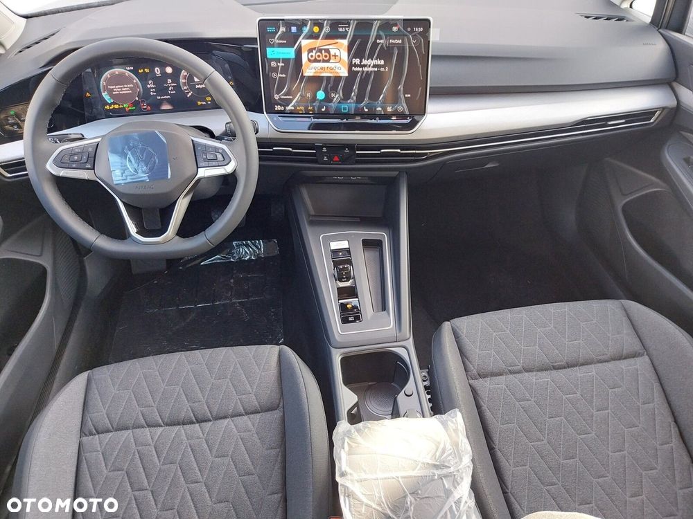 Volkswagen Golf 1.5 eTSI mHEV Life Plus DSG - 10