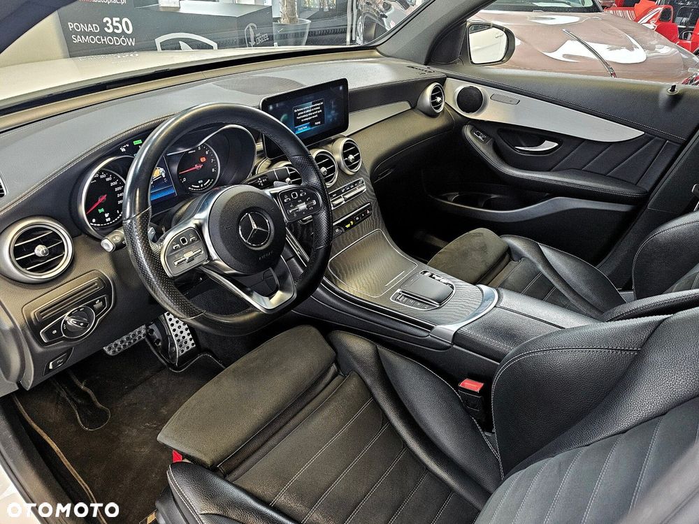 Mercedes-Benz GLC - 13