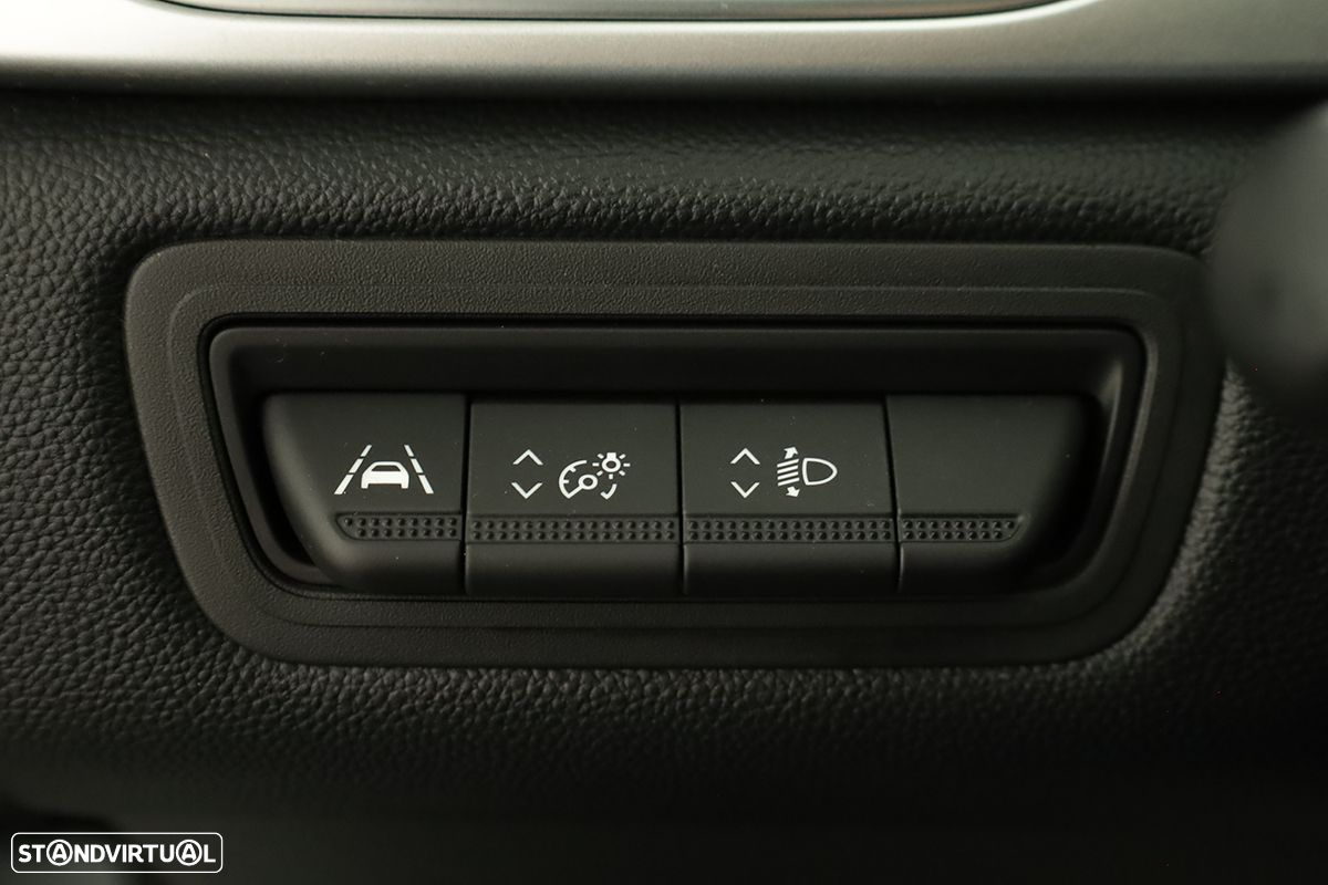 Renault Captur 1.0 TCe Techno Bi-Fuel - 21