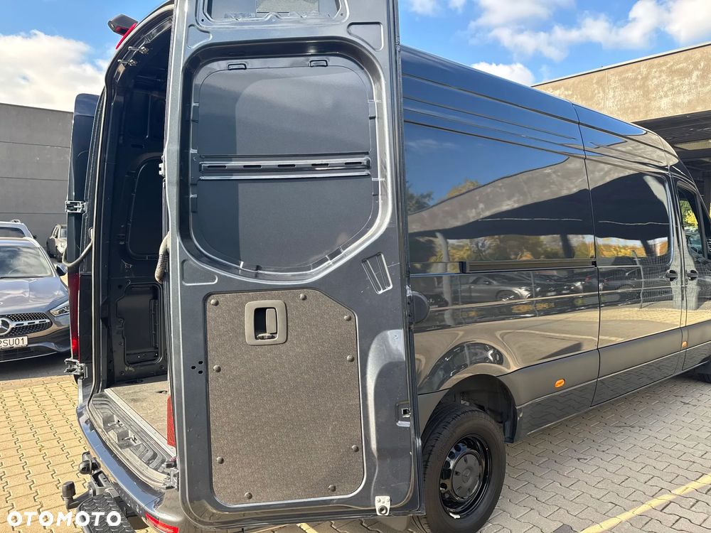 Mercedes-Benz Sprinter 319 Długi Select - 20