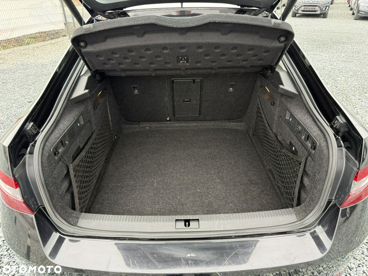Skoda Superb - 34