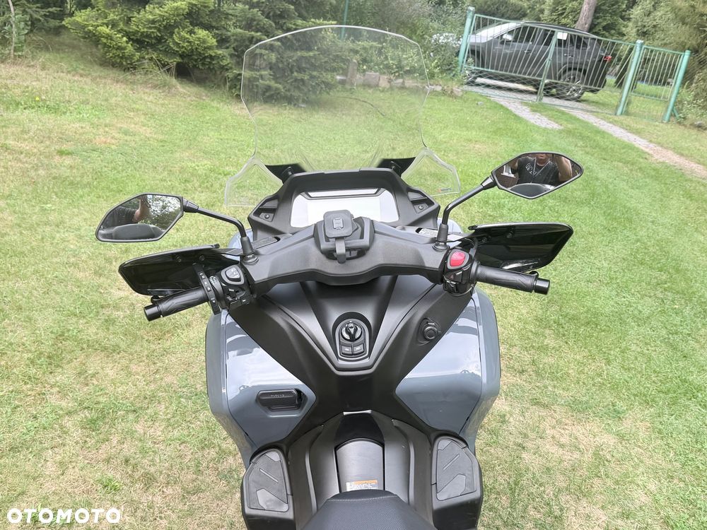 Yamaha Tricity - 5
