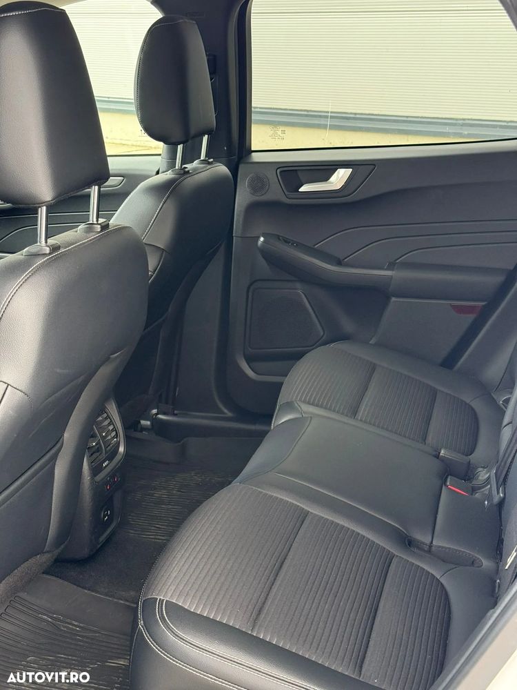 Ford Kuga - 5