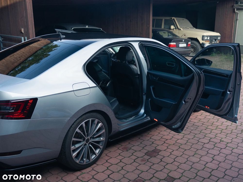 Skoda Superb 2.0 TSI 4x4 L&K DSG - 30