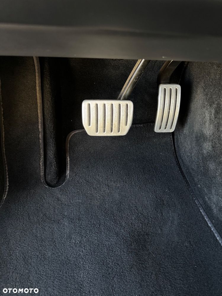 Tesla Model S Long Range - 9