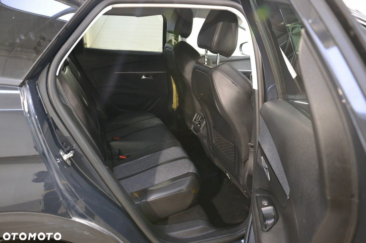 Peugeot 3008 - 14