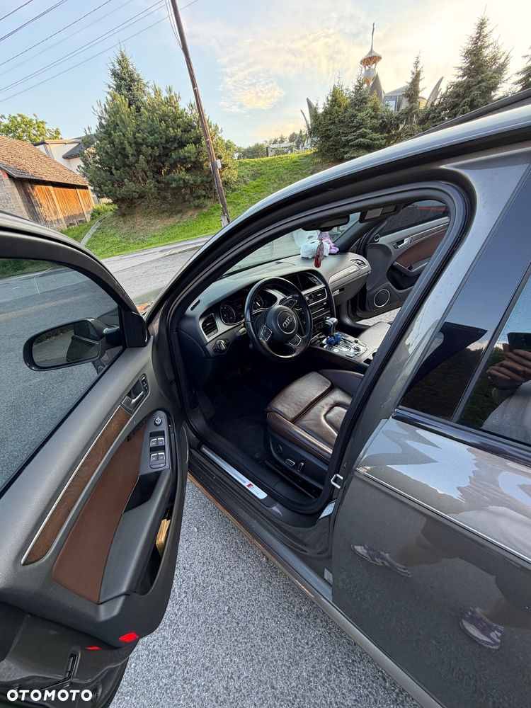 Audi A4 Limousine - 22