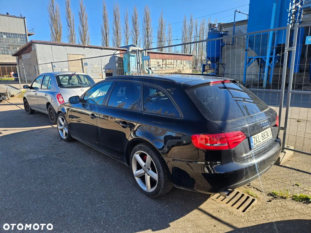 Audi A4 Avant - 6