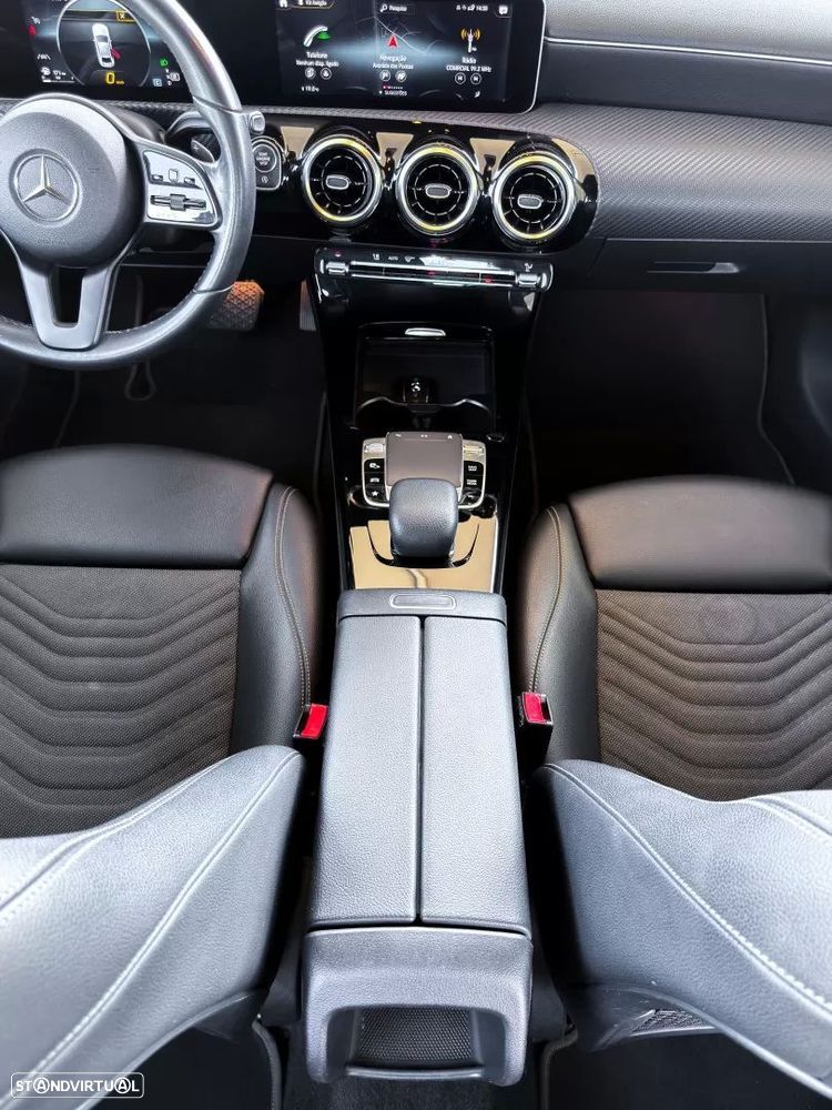 Mercedes-Benz A 180 Limousine d Style Plus Aut. - 26