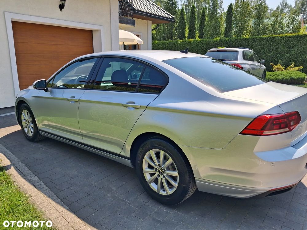 Volkswagen Passat 2.0 TDI EVO Business - 25
