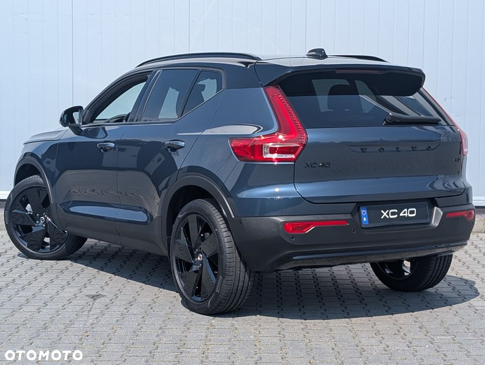 Volvo XC 40 B4 AWD Ultimate Dark - 7