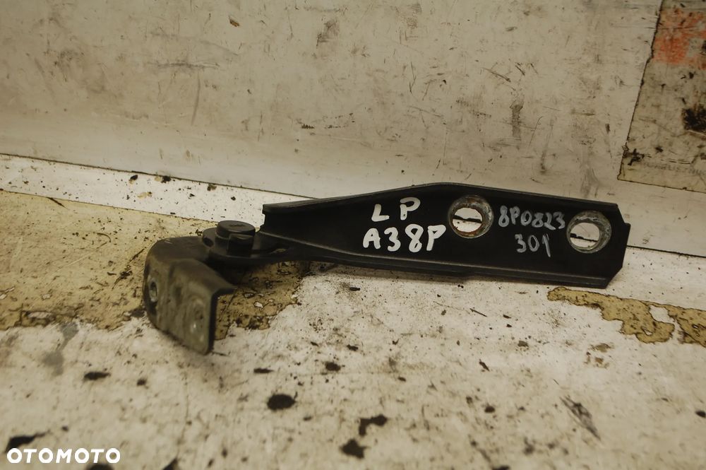 ZAWIAS MASKI LEWY PRAWY PRZÓD PRZEDNI 8P0823302 8P0823301 AUDI A3 8P LY3J - 10