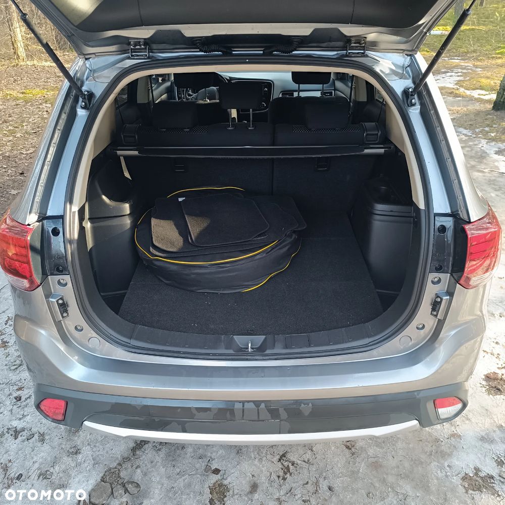 Mitsubishi Outlander 2.0 2WD - 13