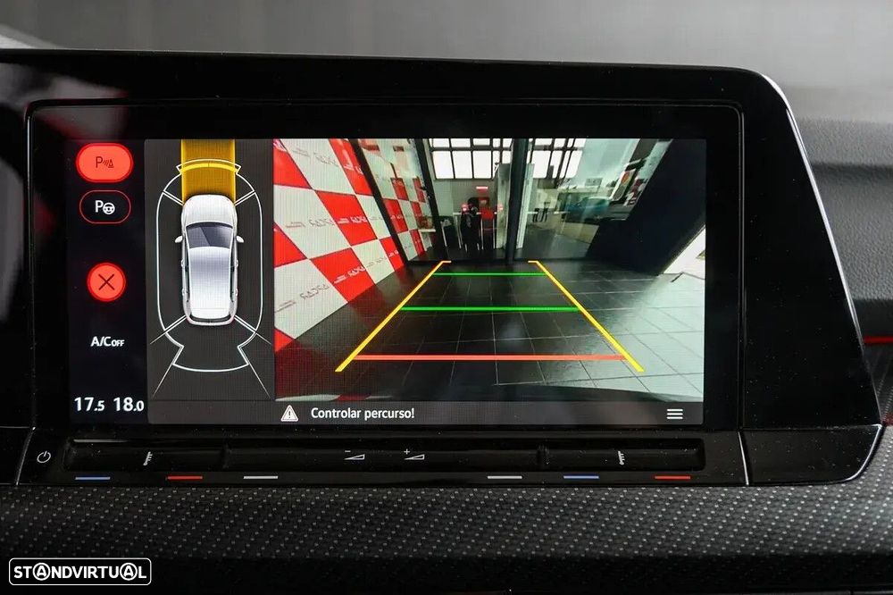 VW Golf 1.5 eTSI OPF DSG R-Line - 17