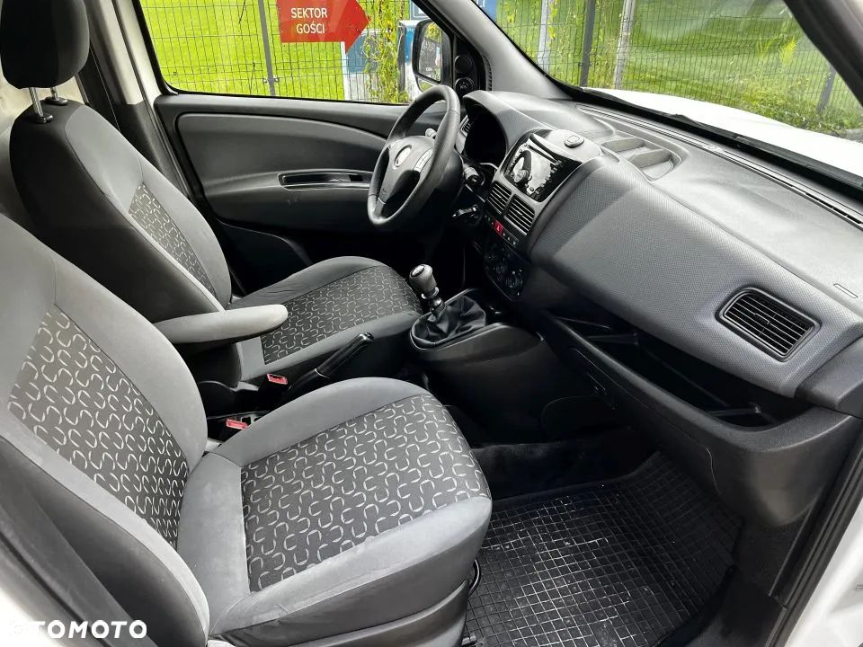 Fiat DOBLO MAXI - 12
