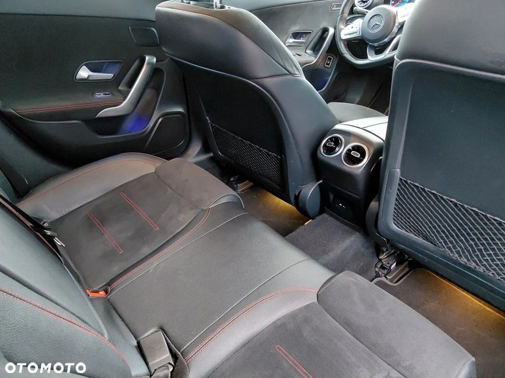 Mercedes-Benz Klasa A 200 AMG Line 7G-DCT - 25