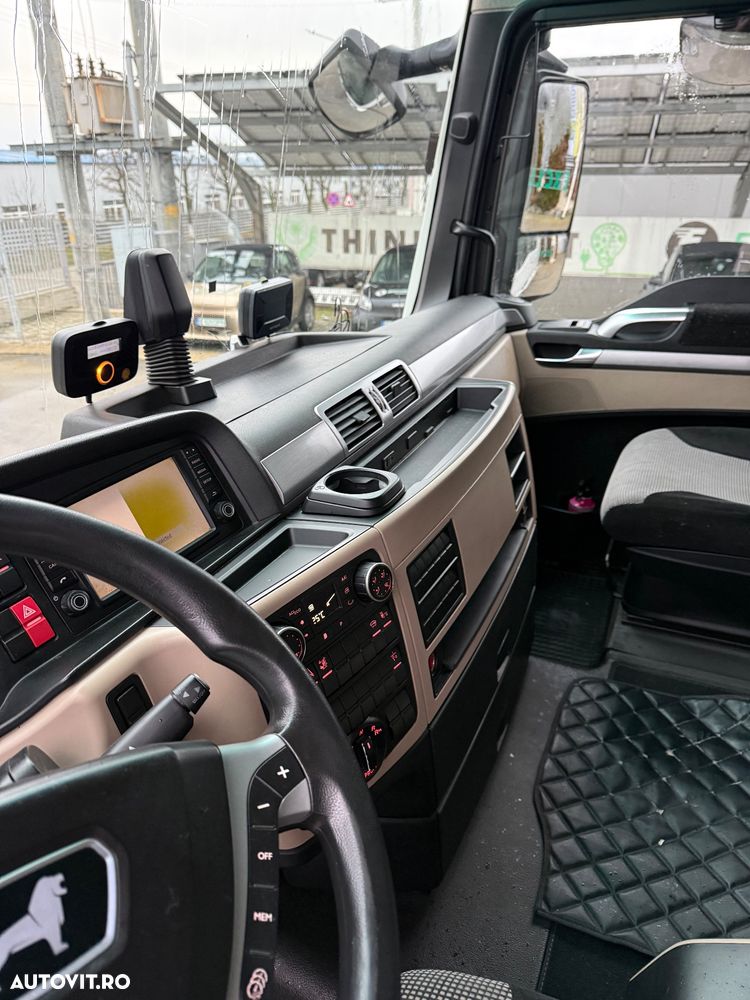 MAN TGX XXL 18.500 - Retarder - 26