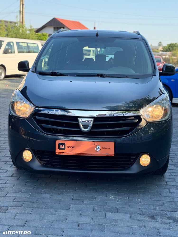 Dacia Lodgy dCi 110 Celebration - 9