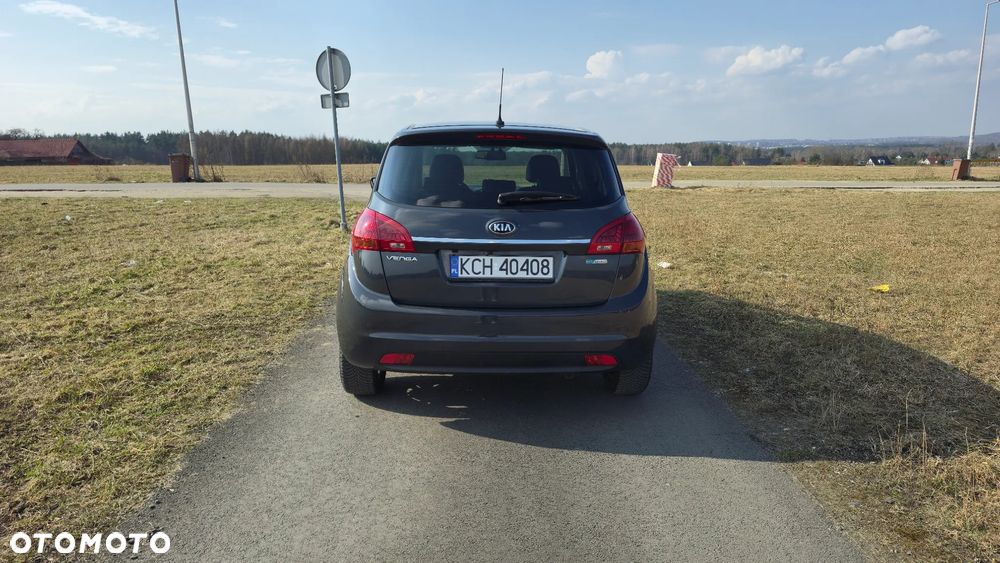 Kia Venga 1.6 CVVT ISG Dream Team Edition - 5