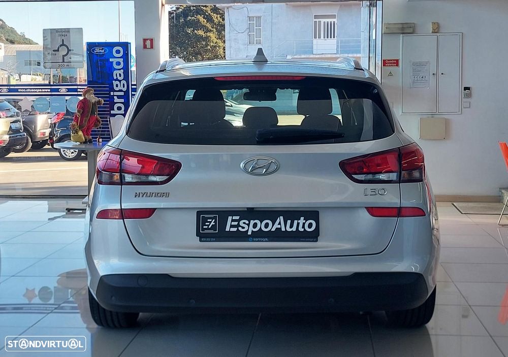 Hyundai i30 SW 1.6 CRDi Style - 4
