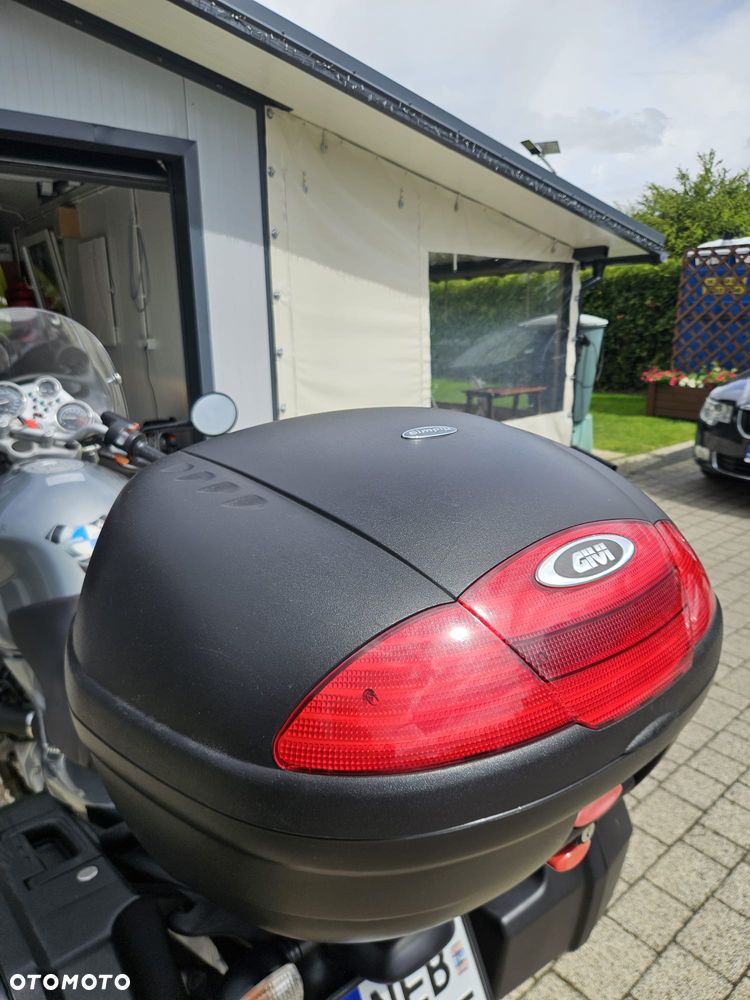 BMW R - 8