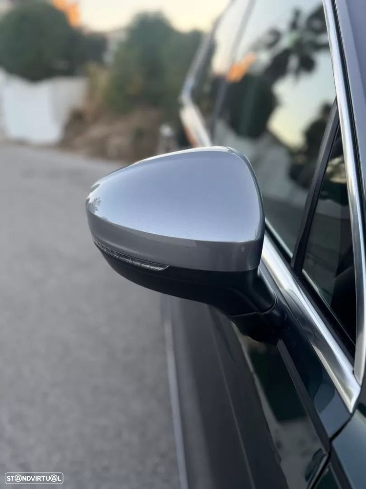 VW Tiguan 2.0 TDI Highline DSG 4Motion - 11