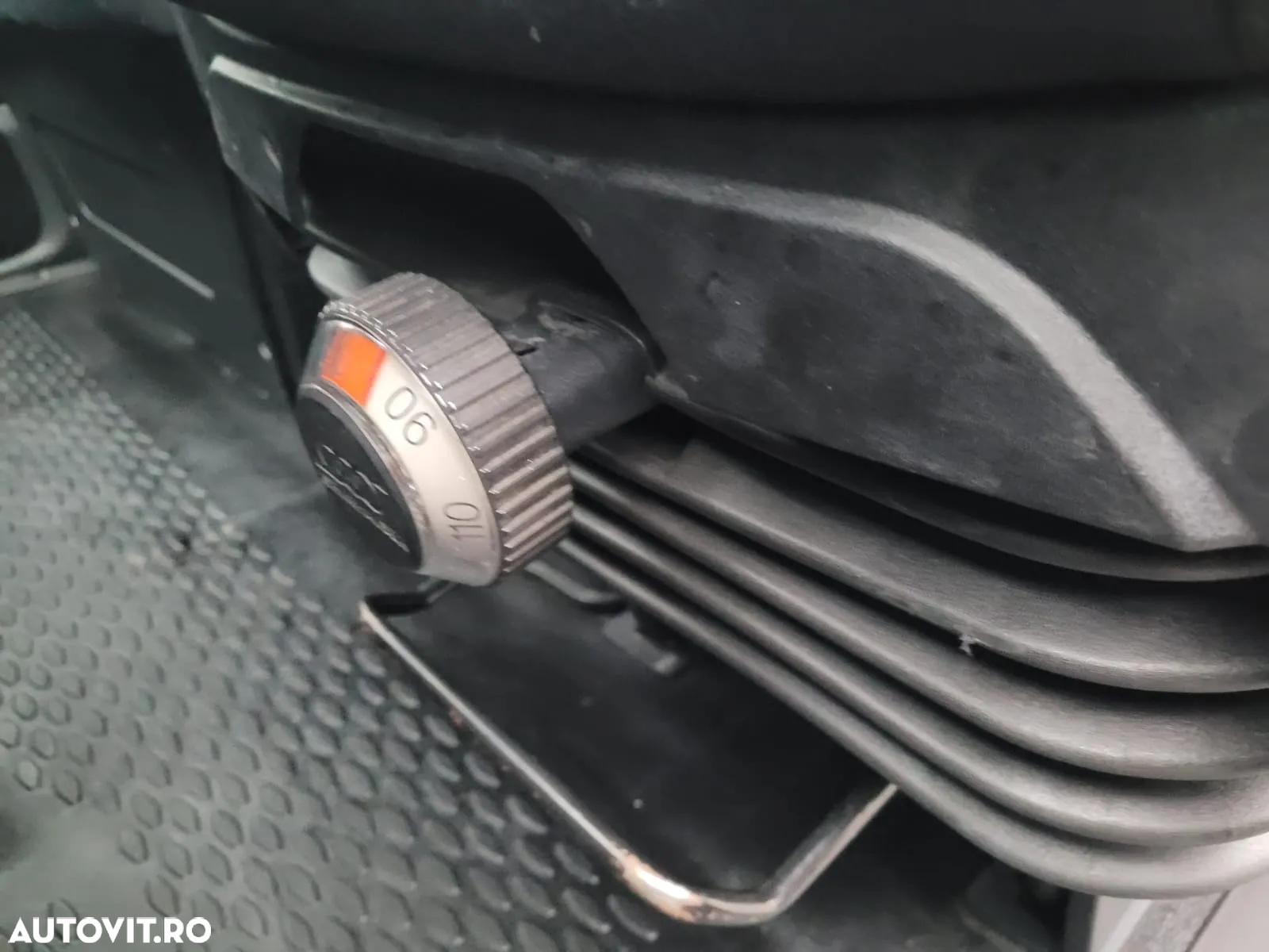 Iveco Daily 35-150 box si lift, cat B, box 8 Europlateti, motorizare 3.0l, finantare leasing - 22