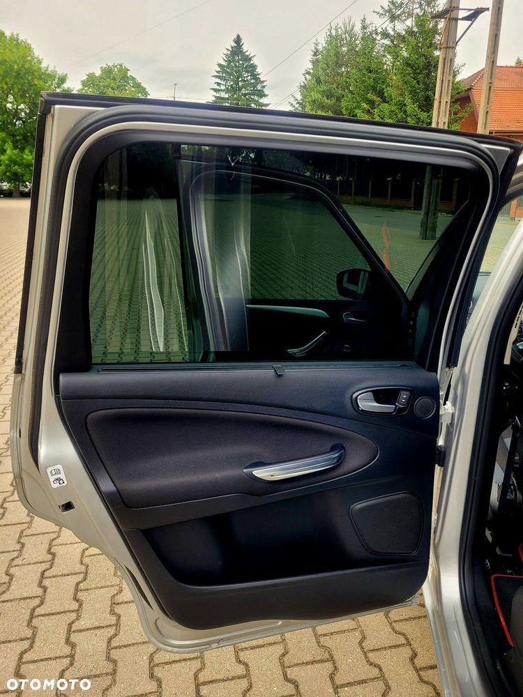 Ford Galaxy 2.0 TDCi Titanium - 29