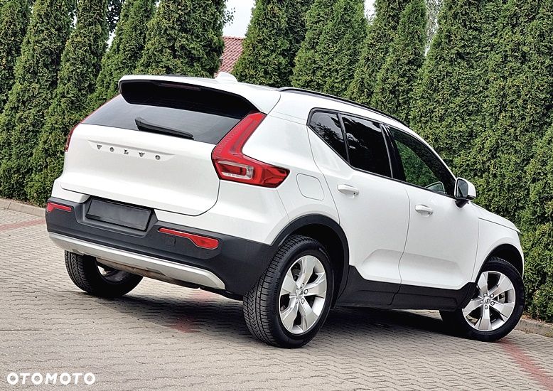 Volvo XC 40 B4 B DKG Ultimate Dark - 23