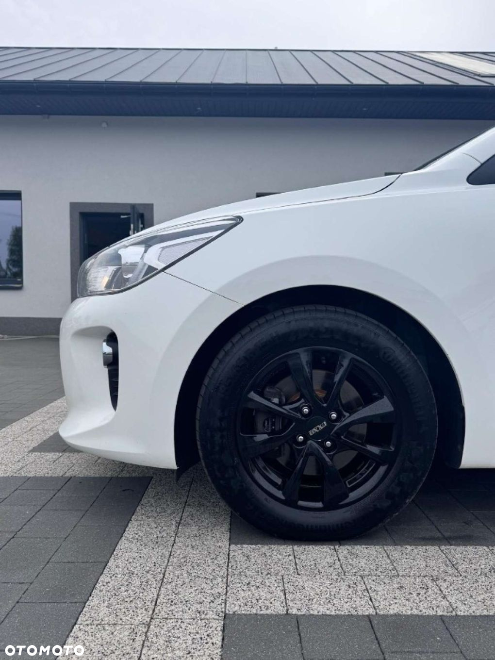 Kia Rio - 14