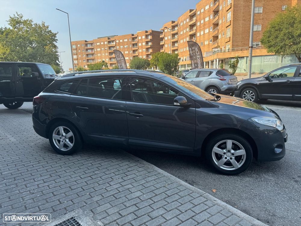 Renault Mégane Sport Tourer 1.5 dCi Luxe - 6