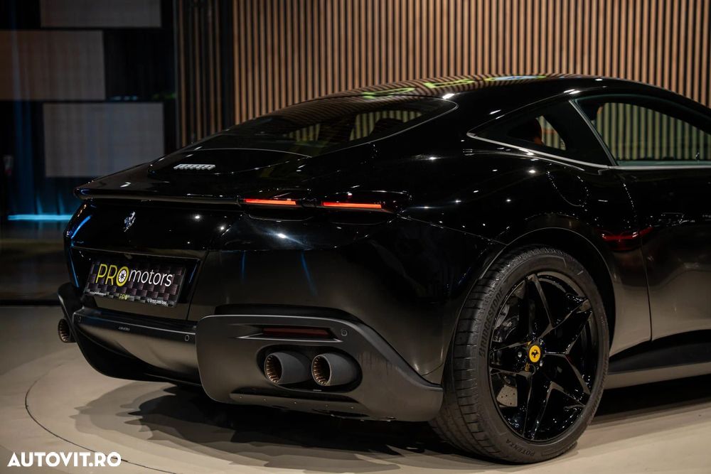 Ferrari Roma - 17