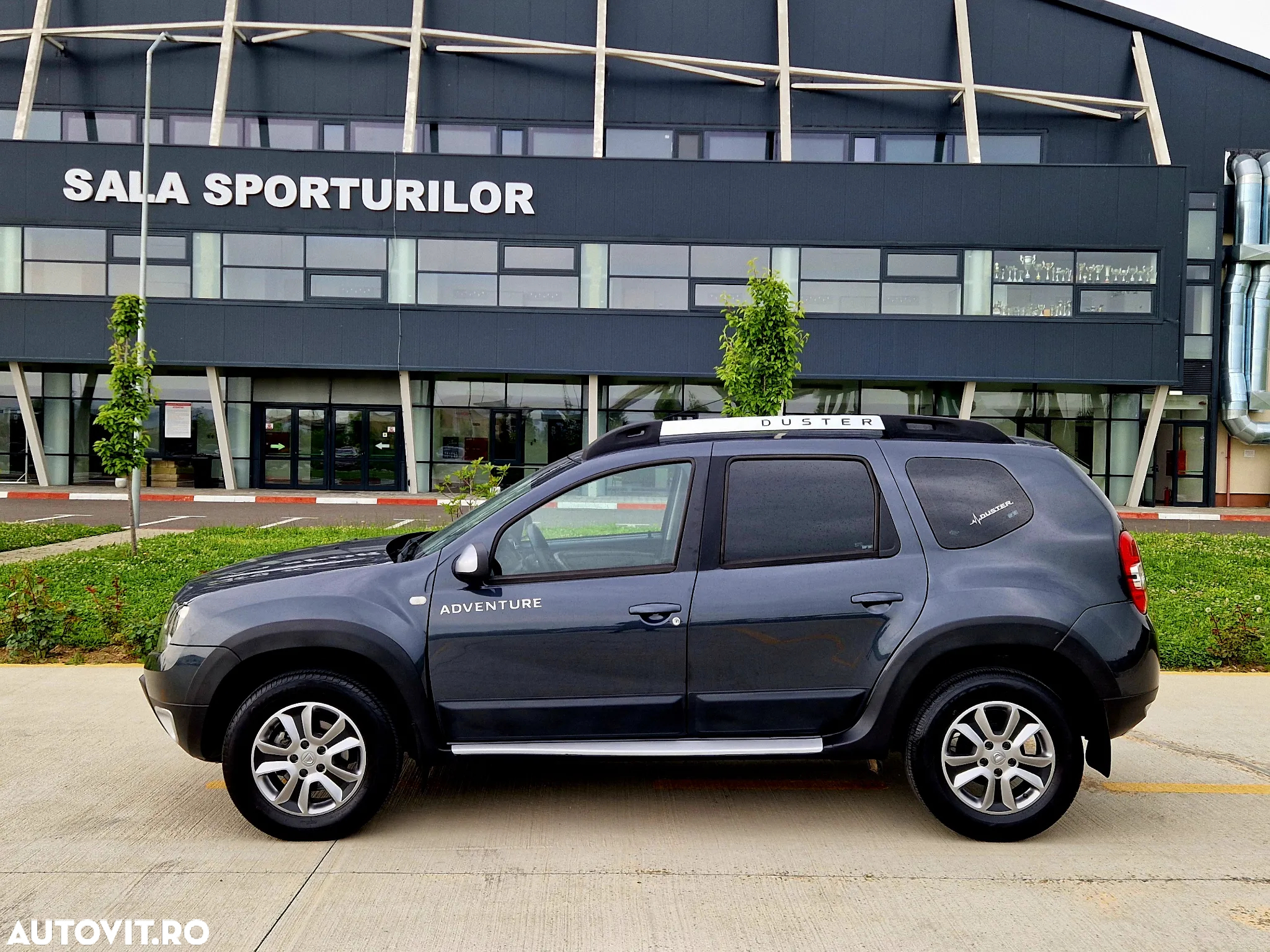 Dacia Duster 1.5 dCi 4x2 Laureate - 23