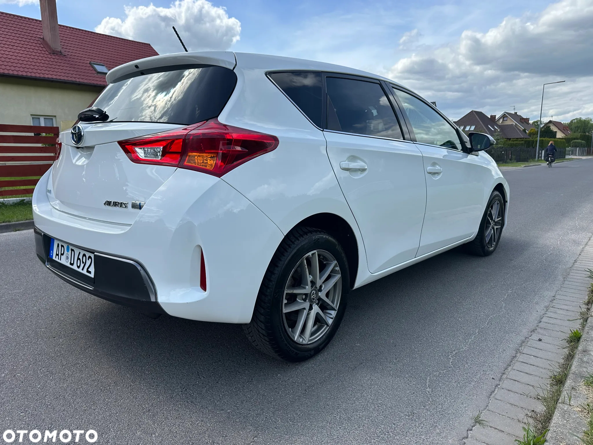 Toyota Auris 1.8 VVT-i Hybrid Automatik Edition S+ - 4