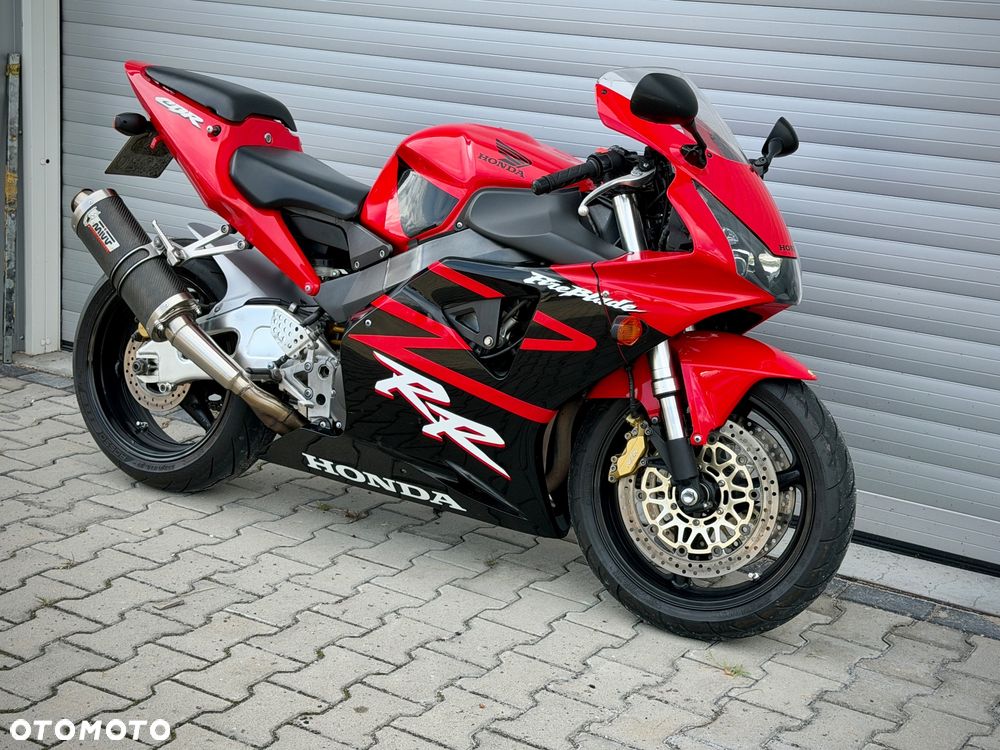 Honda CBR - 3