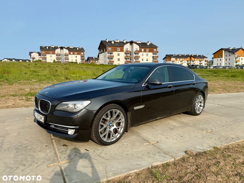 BMW Seria 7 - 1