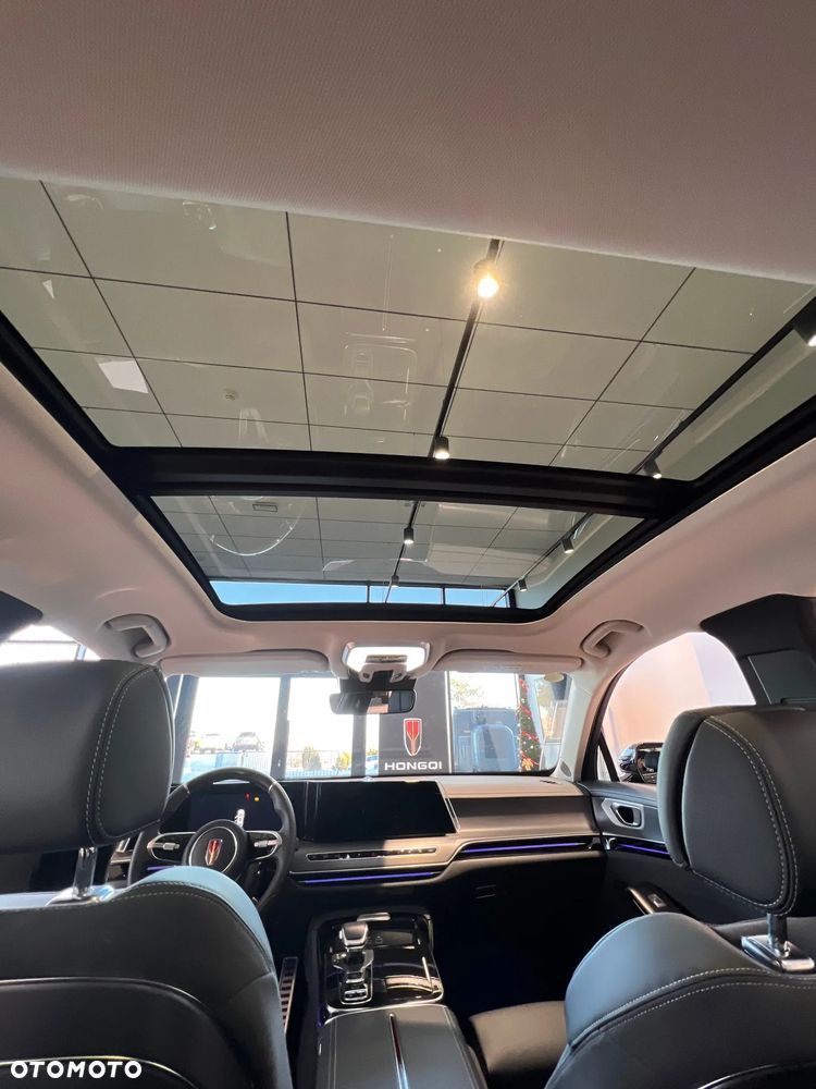 Hongqi H9 - 13
