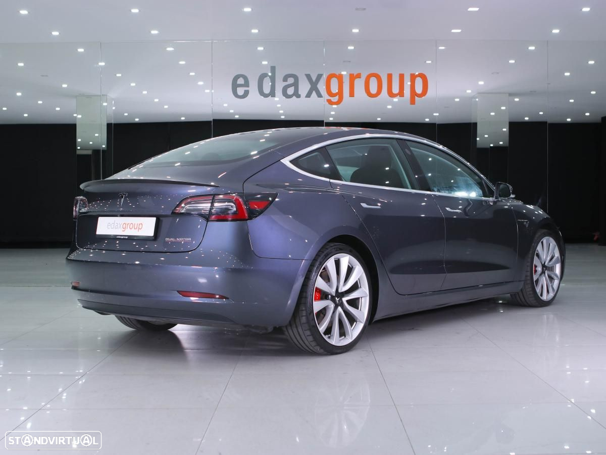 Tesla Model 3 Performance Dual Motor AWD - 3
