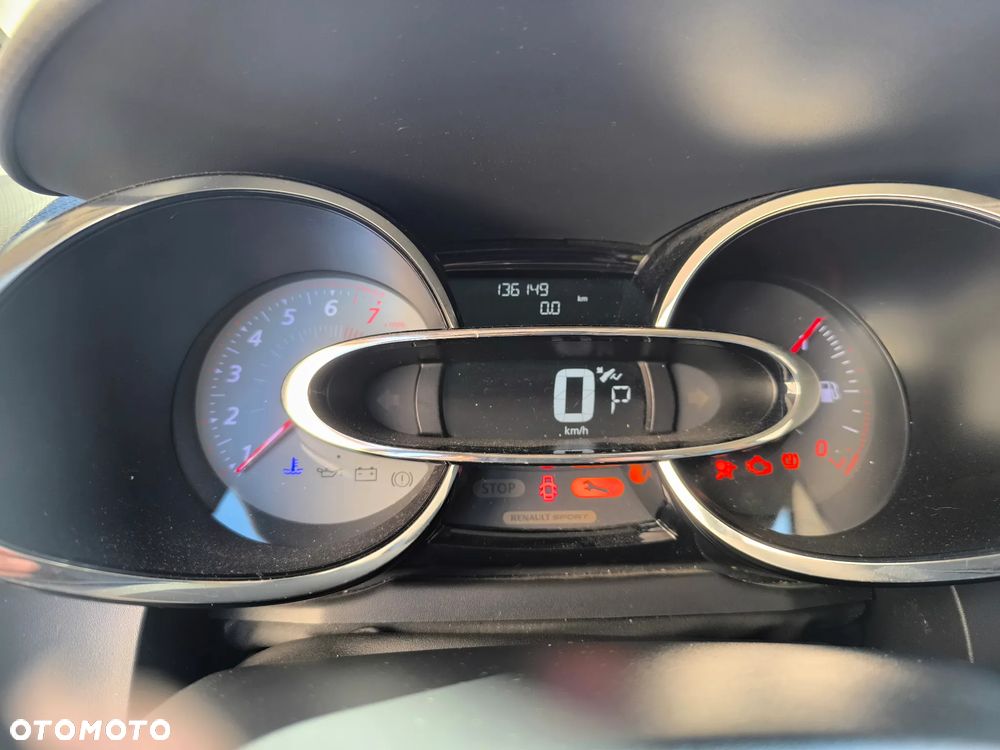 Renault Clio 1.6 Turbo R.S EDC Sport - 27