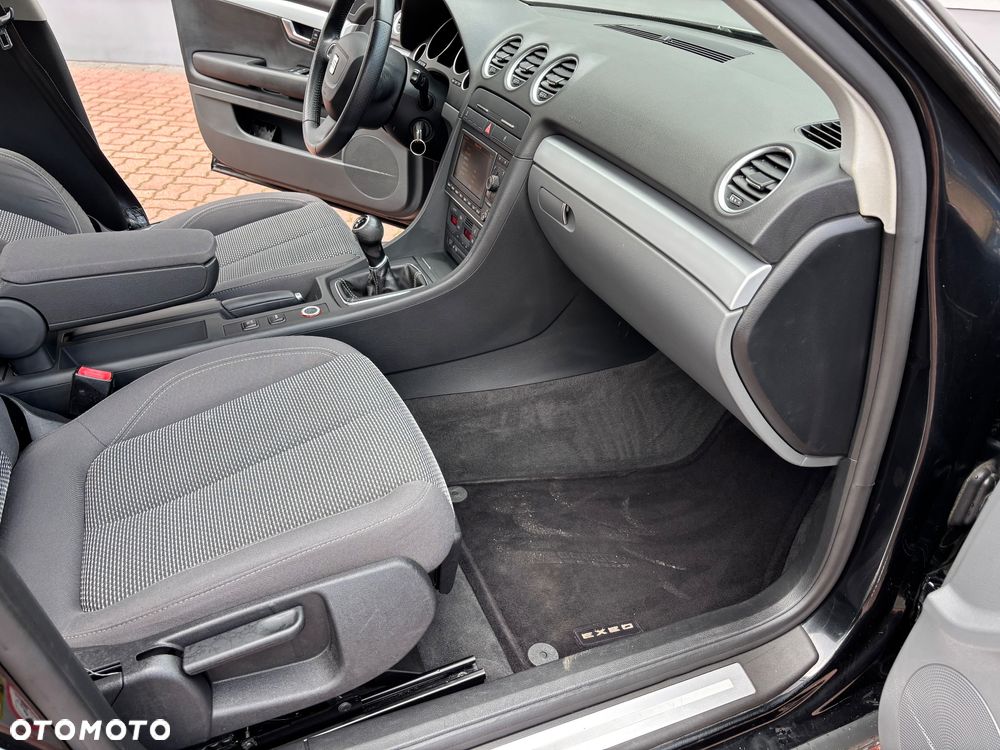 Seat Exeo 2.0 TDI CR Sport - 24