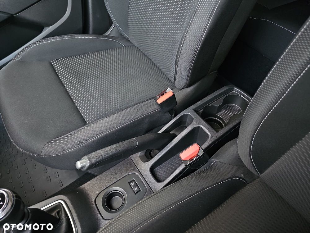 Dacia Duster 1.6 SCe Laureate S&S - 19