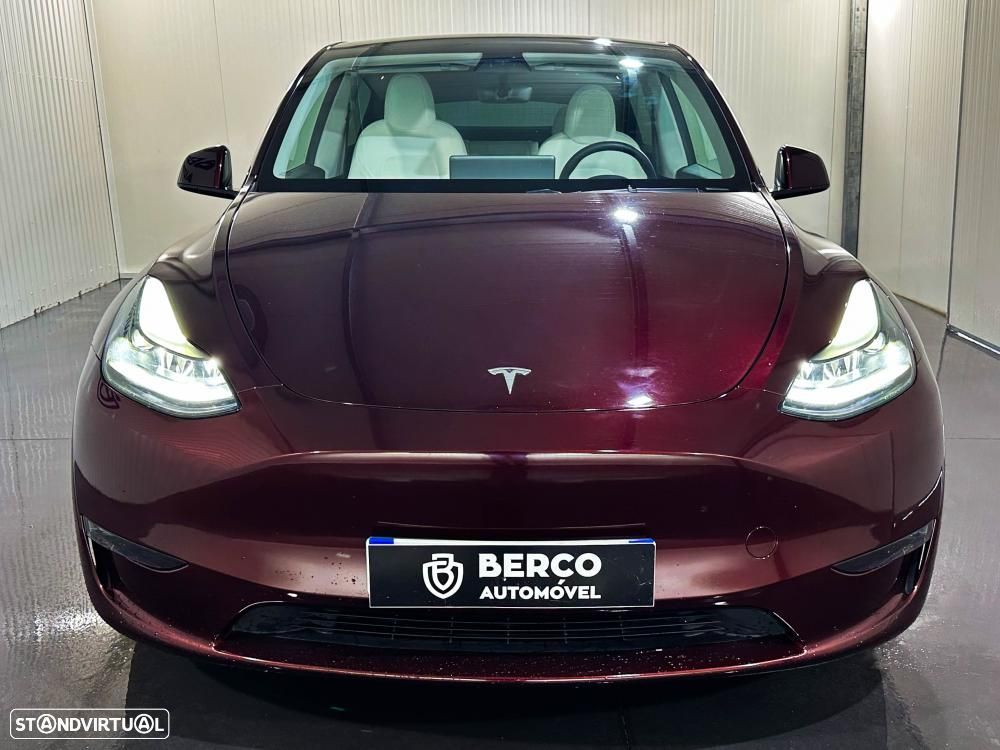 Tesla Model Y Performance Dual Motor AWD - 3