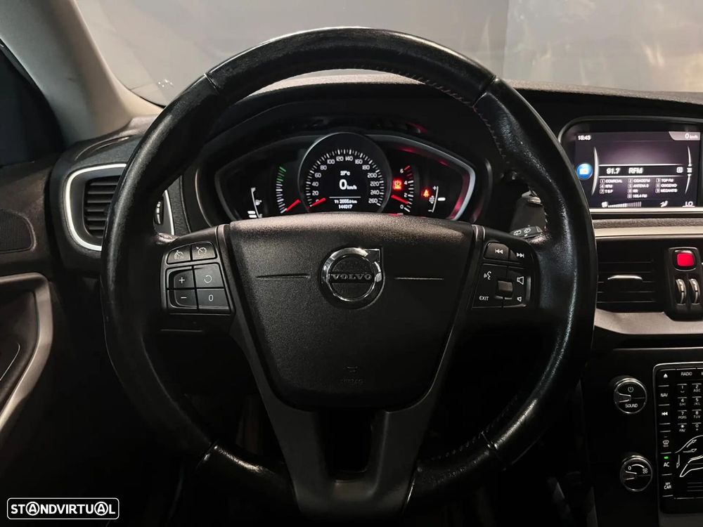 Volvo V40 - 15