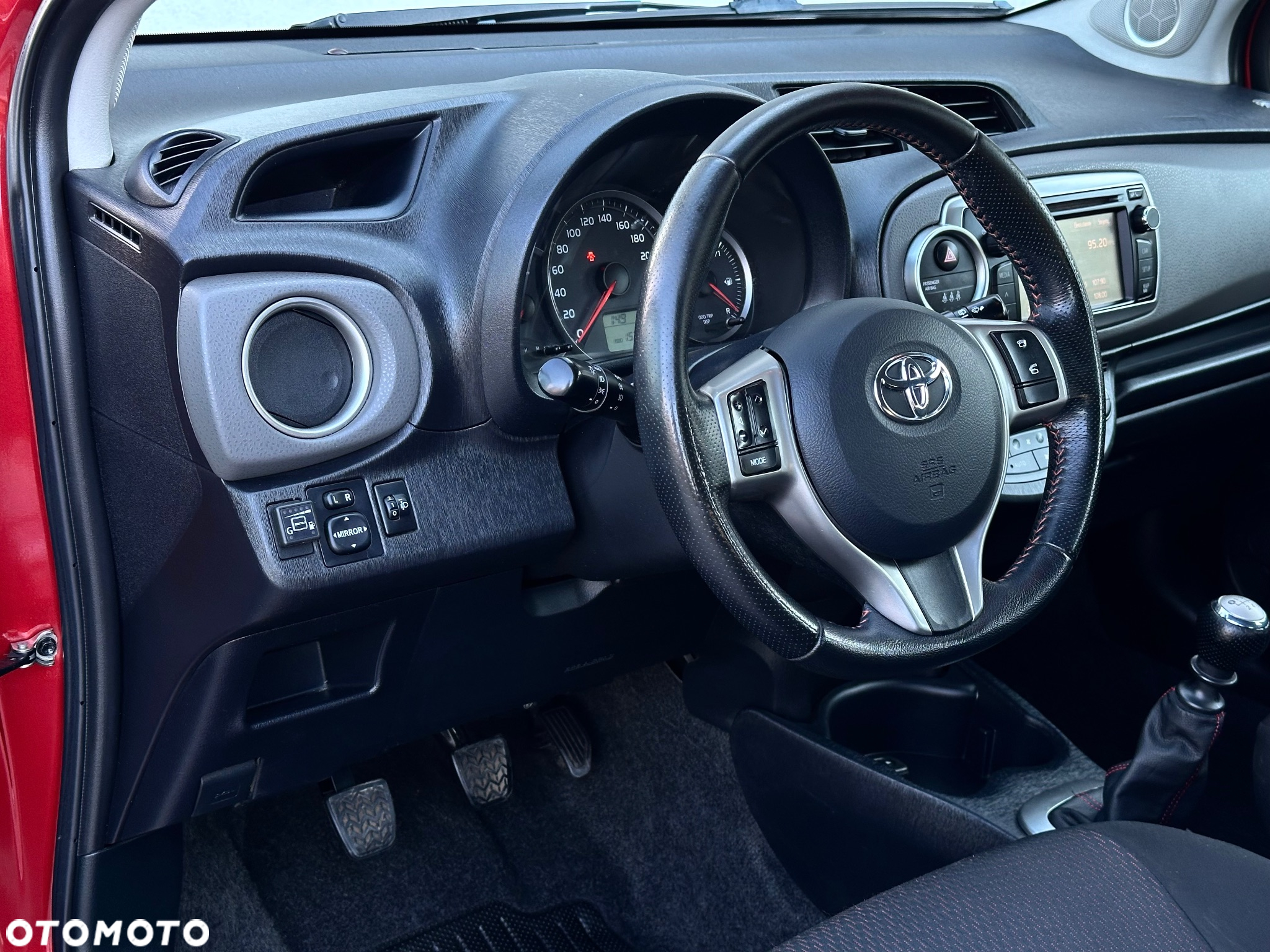 Toyota Yaris 1.33 Sol - 31