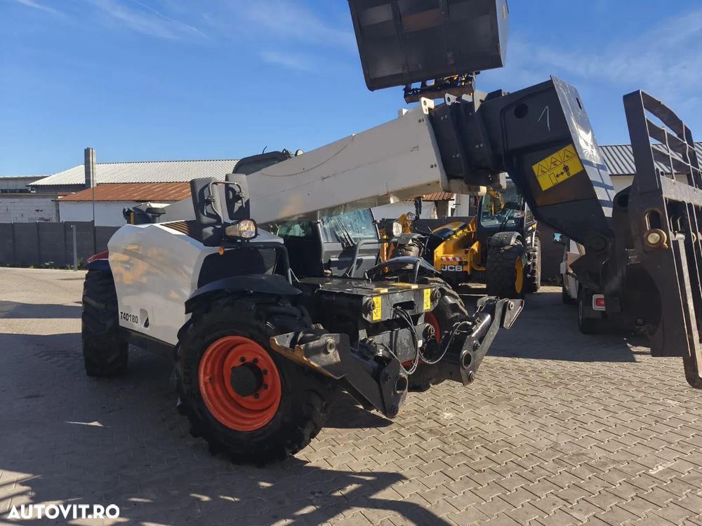 Bobcat T4018 / JCB 540-170 Merlo P40 17 Manitou MT1840 - 3