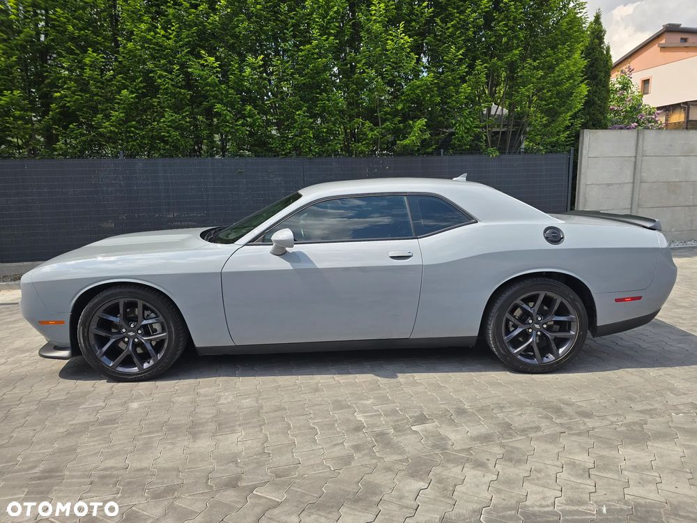 Dodge Challenger - 14