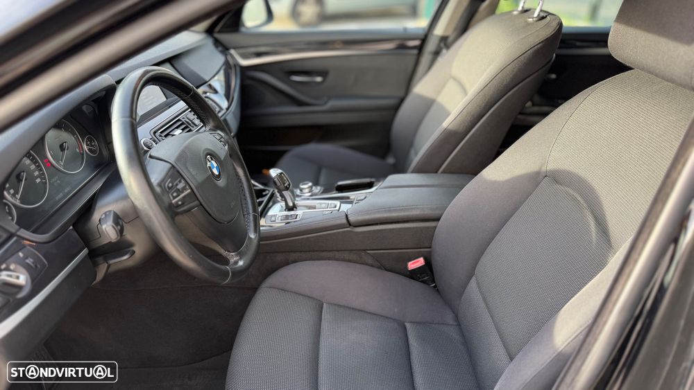 BMW 520 d Auto - 8