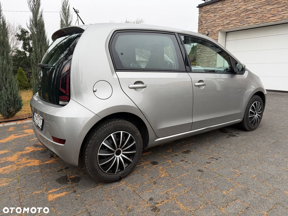 Volkswagen up! 1.0 move - 8