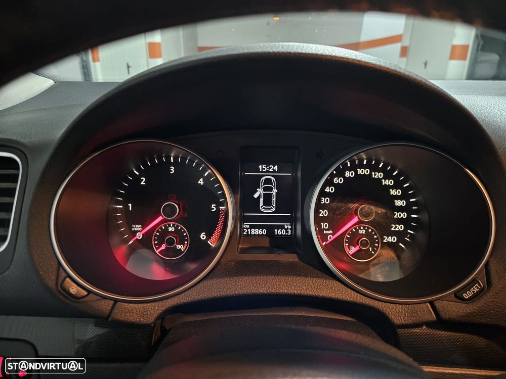 VW Golf Variant 1.6 TDi Confortline - 6